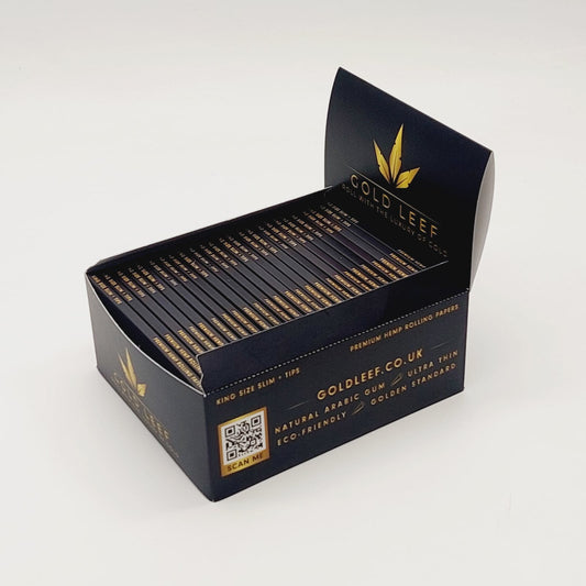 Premium box of 25 Gold Leef hemp rolling papers with magnetic button-close packaging. Ultra-thin, natural, and eco-friendly for a clean, smooth roll.